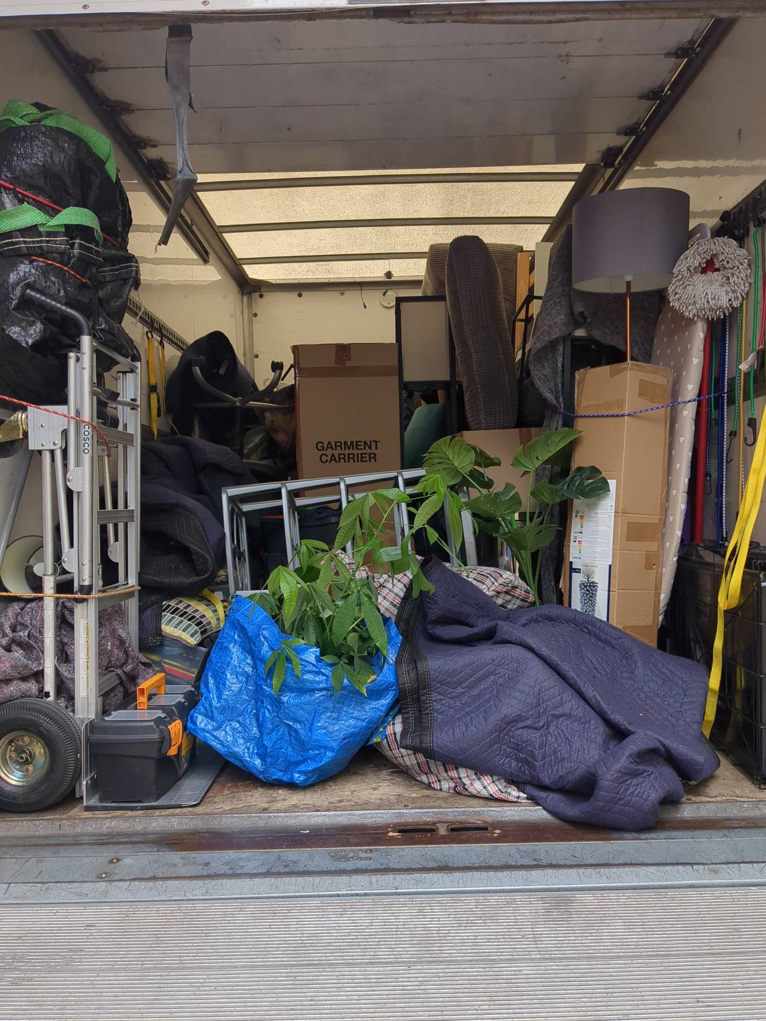 Very professional and quick service with London Man Van